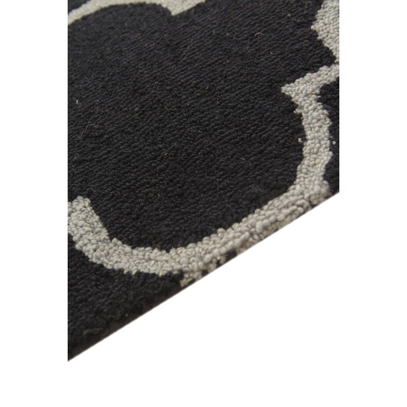 Tapis noir Nova
