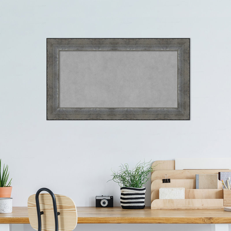 Tableau magnétique encadré étain forgé, H 16 po x l 28 po