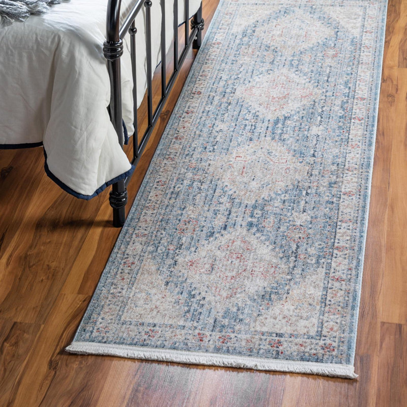 Araya Oriental Indoor Rug, Runner 2'7" x 10'