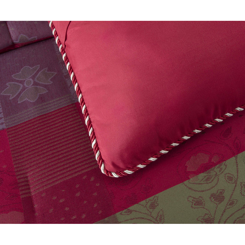 Polyester Patchwork Comforter, California King Comforter + 3 Throw Pillows