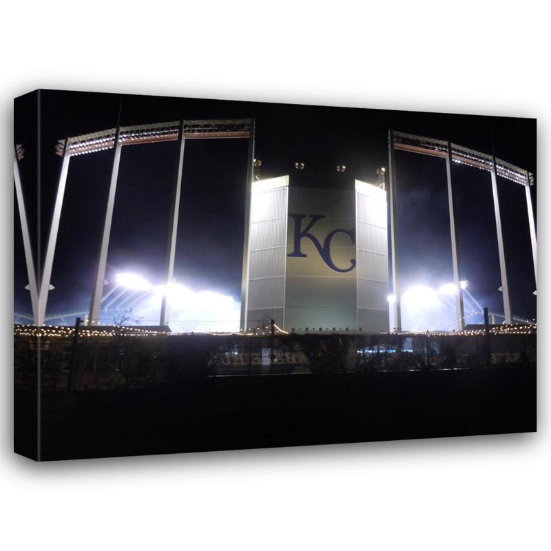 Kauffman Stadium, H 18 po x l 24 po