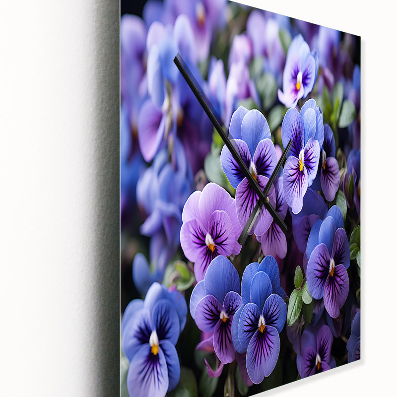 Horloge murale moderne mauve Pansies, Très grand