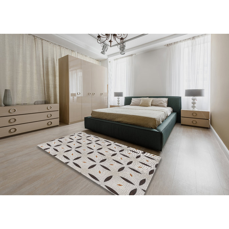 Sather Indoor Rug, Rectangle 4' x 6'