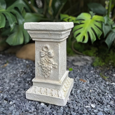 Resin Garden Art