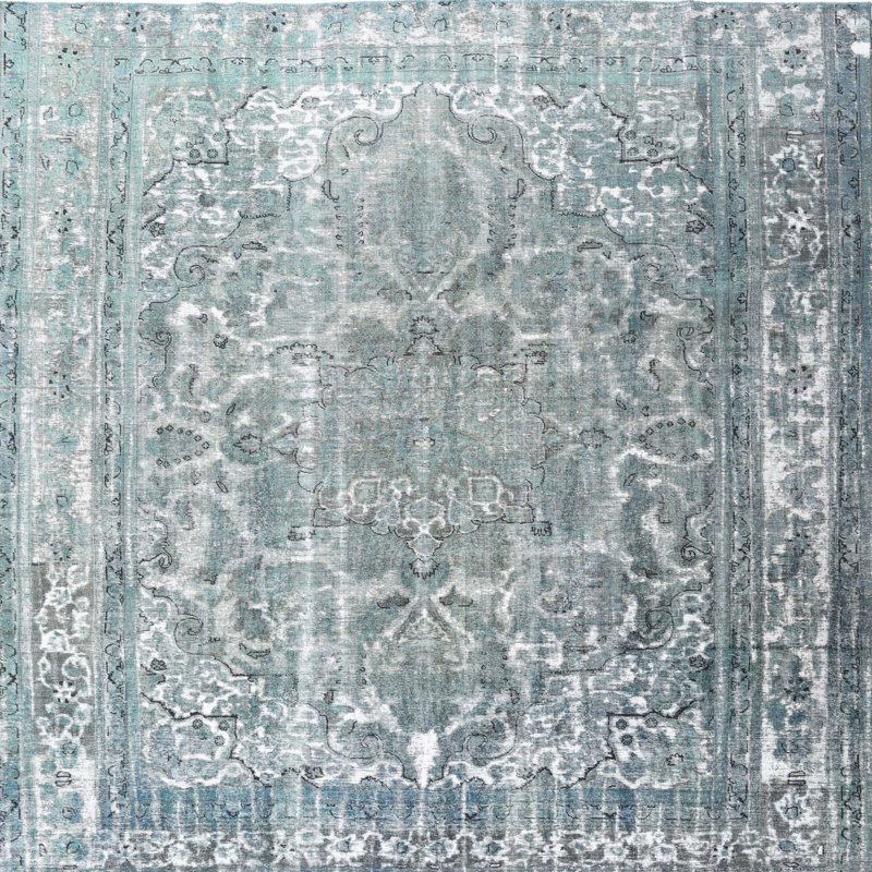 Malaptias Oriental Indoor Rug, Square 5'