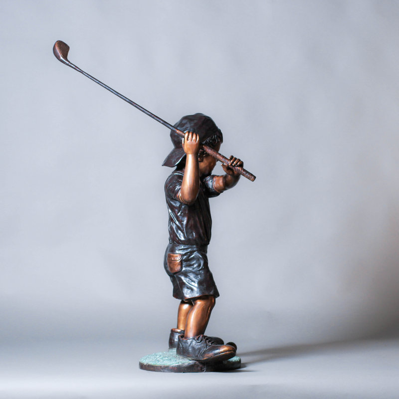 Statue de garçon golfer Bloomsdale