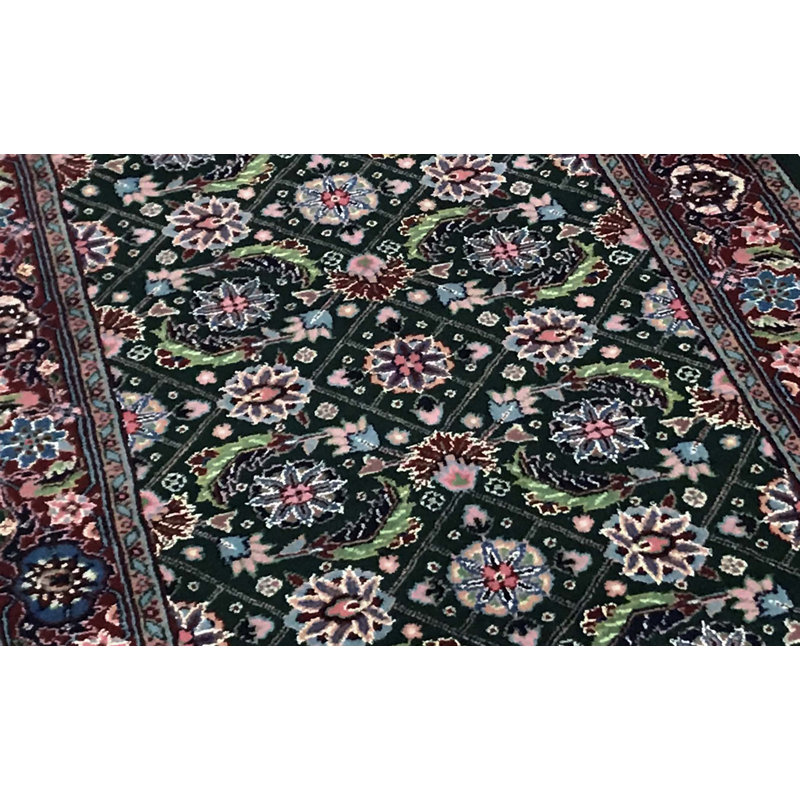 Chemin de table vert et rouge noué à la main de haute qualité