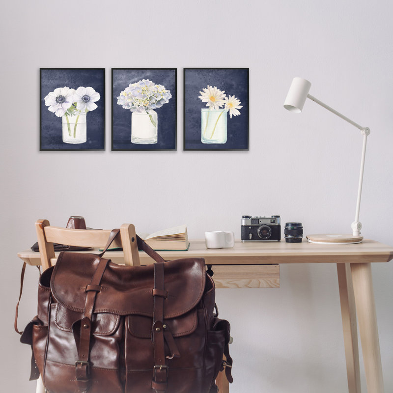 Ensemble de 3 giclées par James Wiens, Giclée encadrée noir minuit, H 20 po x l 16 po