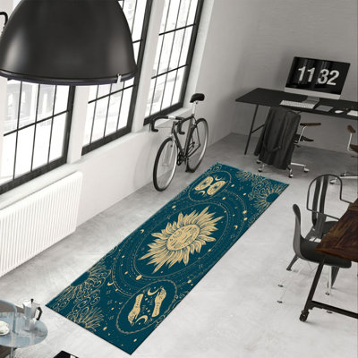 Large Soft Pile Rug with Intricate Floral Medallion Design for a Classic Touch in Living Room or Bedroom