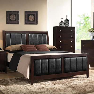 Lit cappuccino contemporain et grand lit noir - Design élégant pour un cadre confortable avec une finition en similicuir