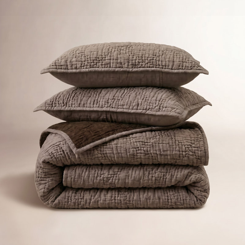 Marius Quilt, Queen