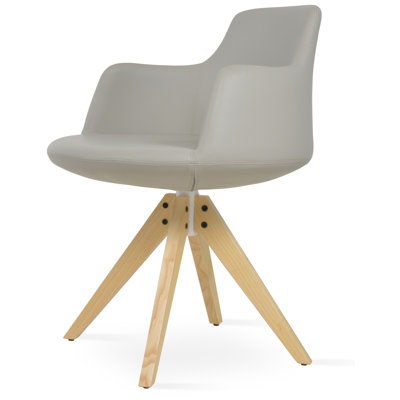 Chaise en bois pyramide Dervish