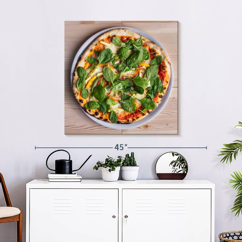 Yarlin Spinach Pizza, 30" H x 30" W