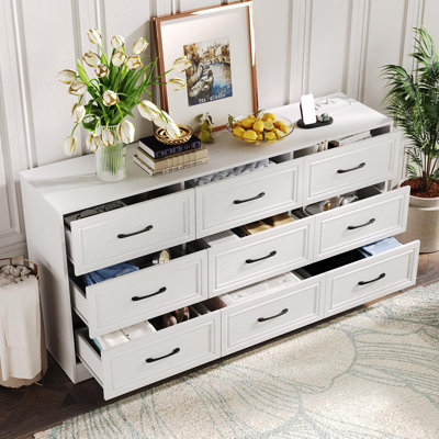 Commode 9 tiroirs pour chambre à coucher