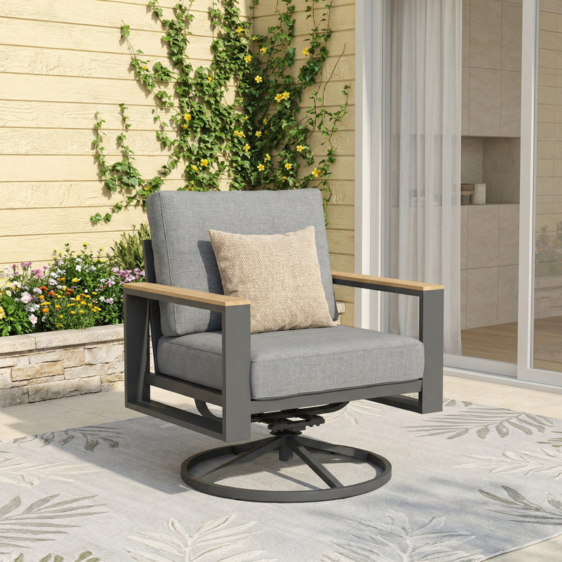 Patio Swivel Chairs With 360-Degree Rotating