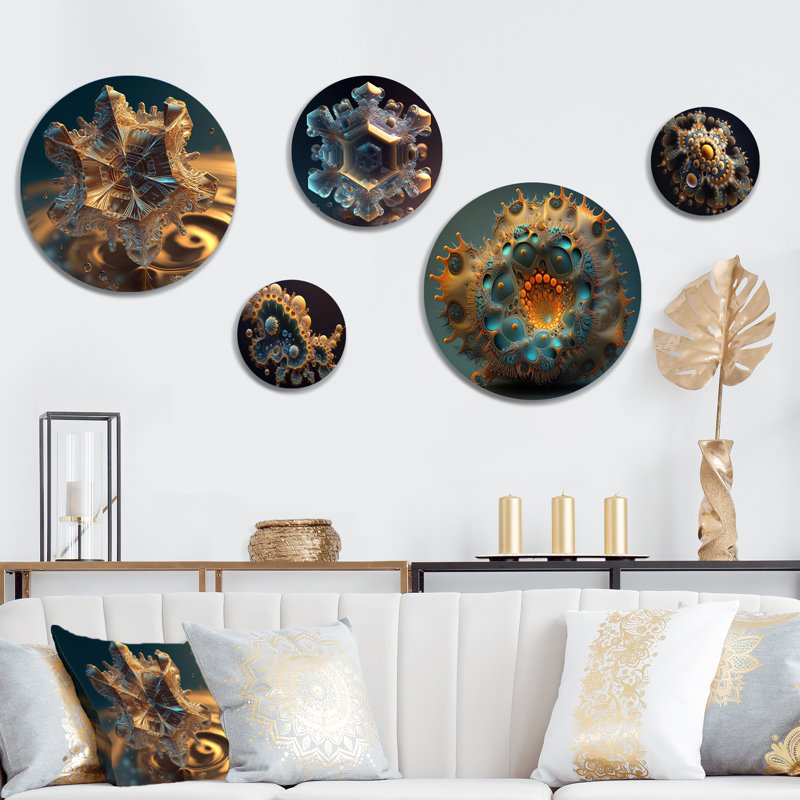 Abstract Wall Decor on Metal