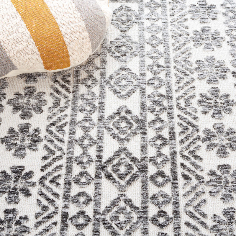 Kaylian Performance Geometric Rug, Rectangle 5' x 7'