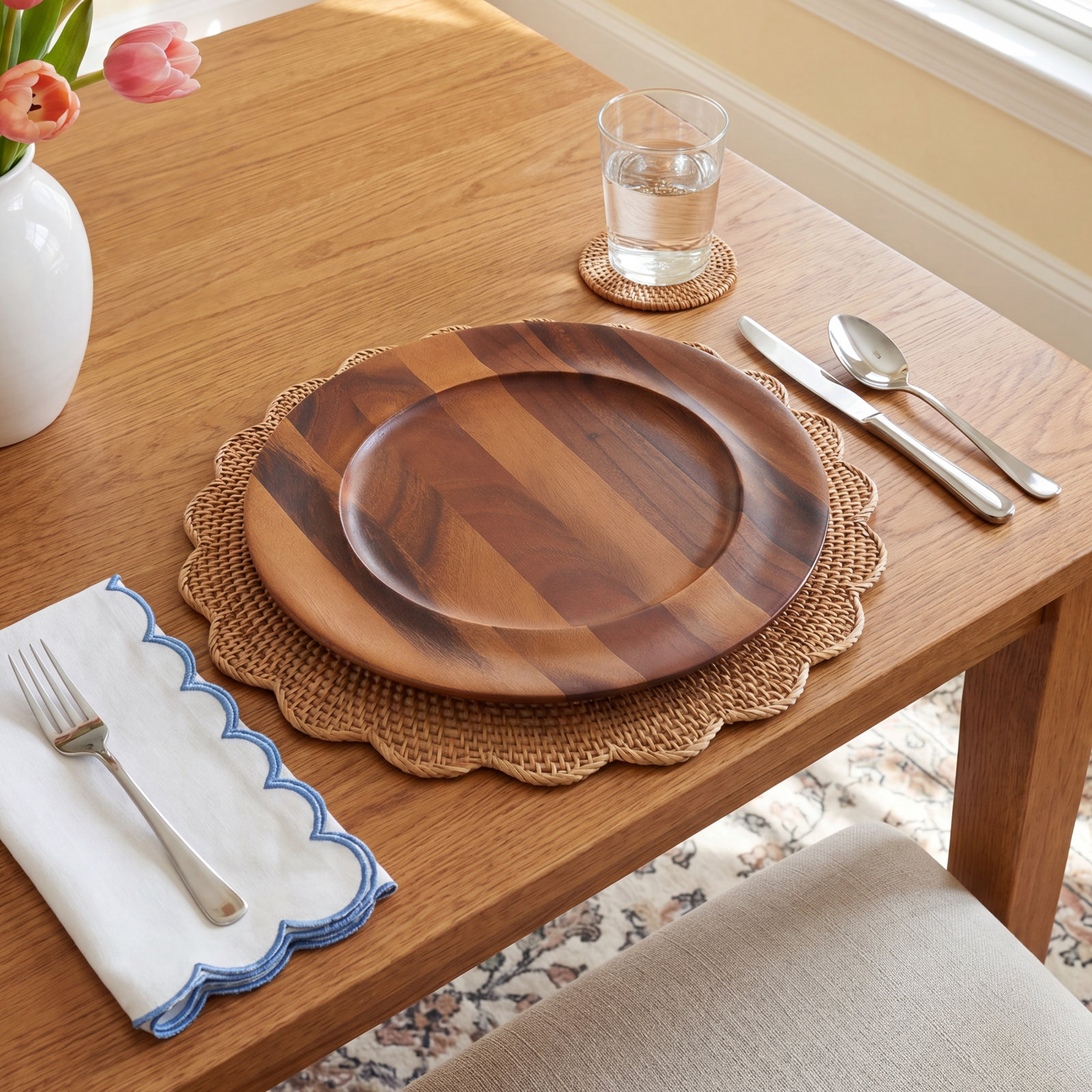 Skye Wood Charger