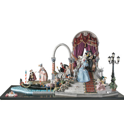 Carnival in Venice Statue