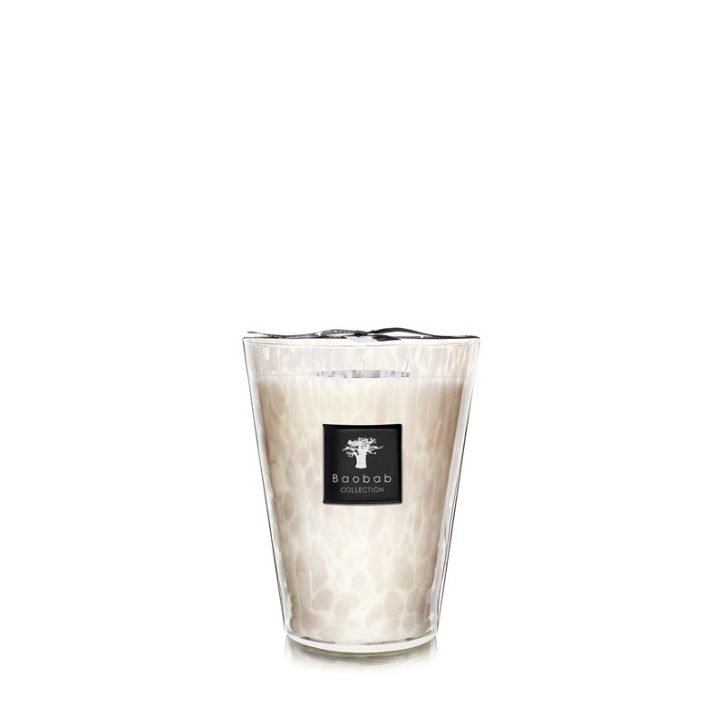 Pearls White Candle, 9.45" H x 7.41" W x 7.41" D