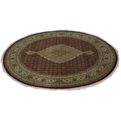 Kenlay Oriental Area Rug in Red