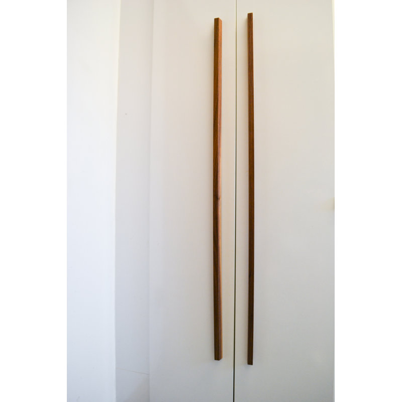 Walnut Wood 100 cm Centre Bar Handle