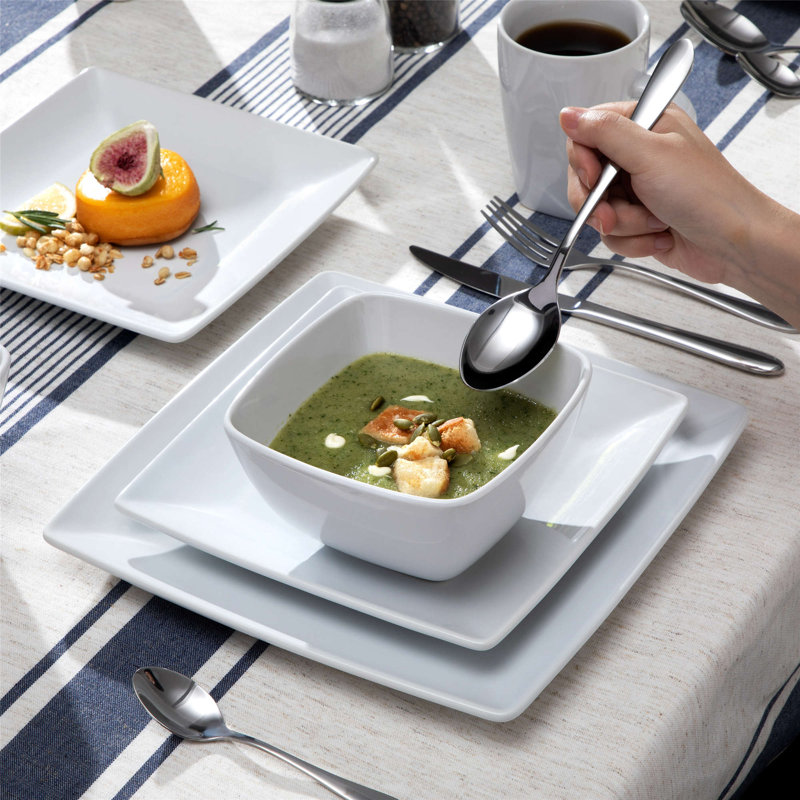 Soho 16 Piece Dinnerware Set, Service for 4, White