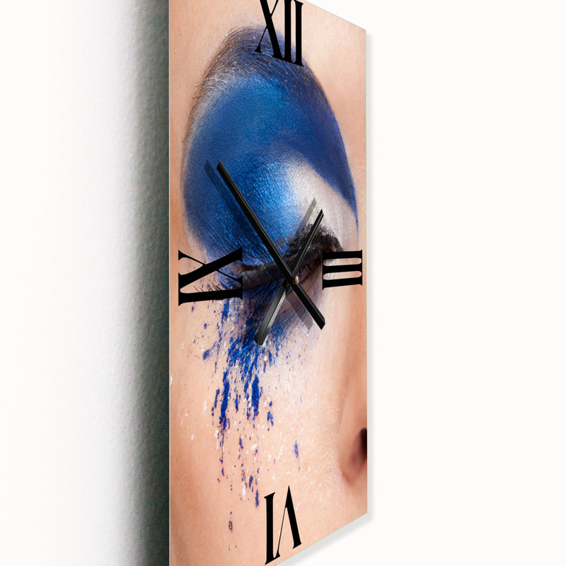 Horloge murale, Petit