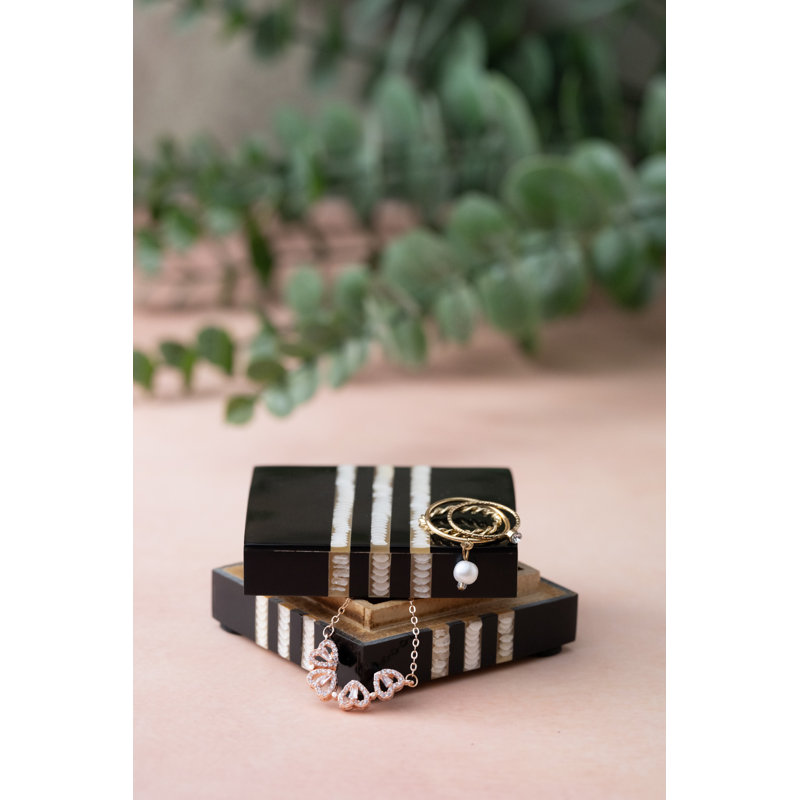 Small Black Box