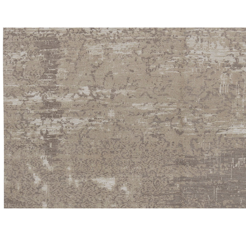 Hand Knotted Area Rug in Multi