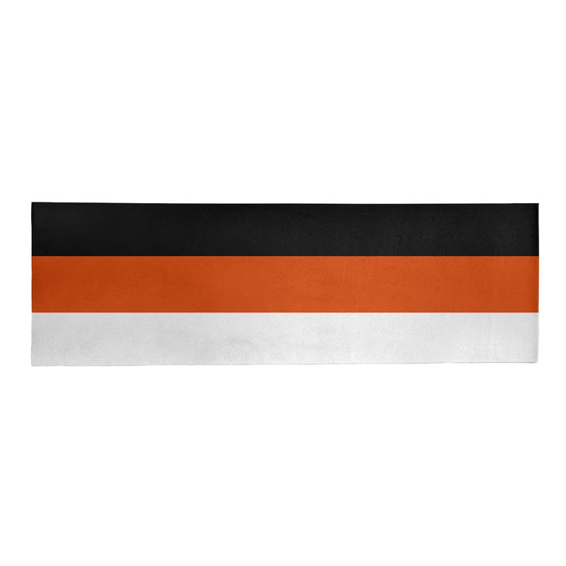 Tapis orange/noir, Tapis de couloir 2 pi 6 po x 8 pi
