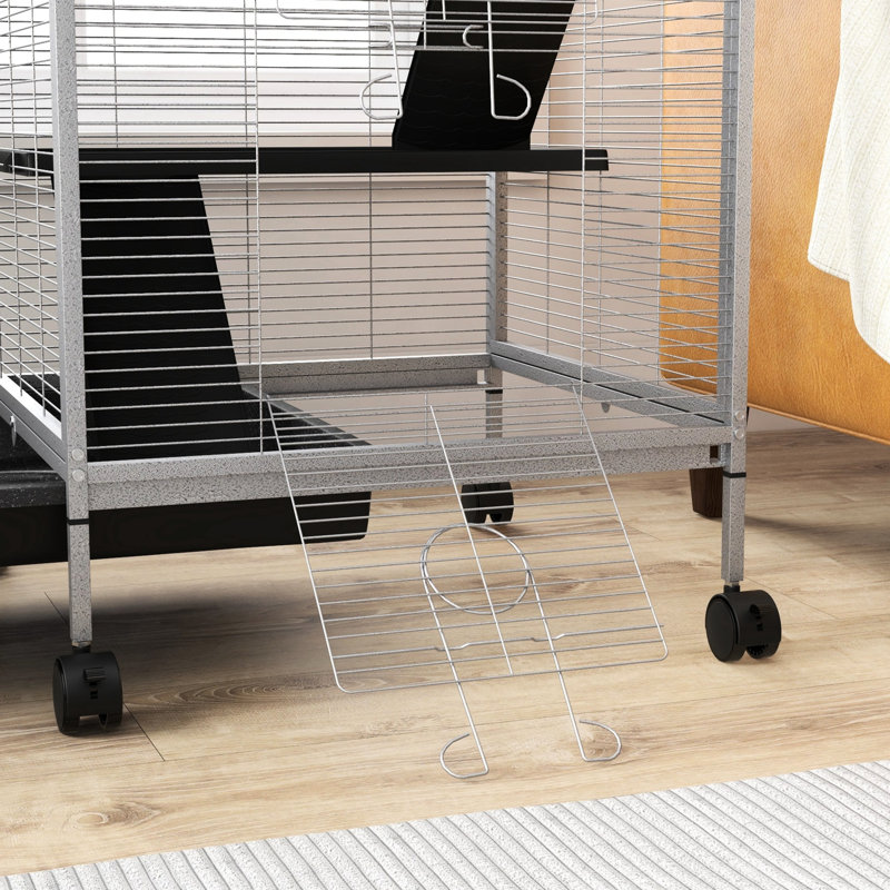 Rouleau à quatre niveaux pour petits animaux de compagnie avec plateau coulissant et rampe, blanc, L 20,5 po x l 20,5 po H 44,75 po facile à déplacer