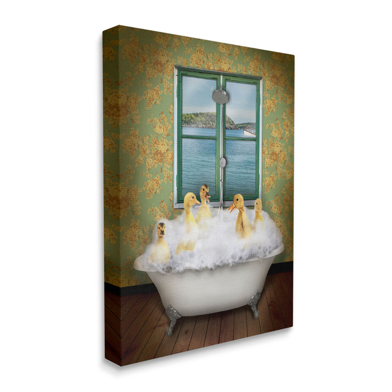 «Ducks Bathing Tub Ocean View» par John Hovenstine, H 40 po x l 30 po x P 1,5 po, Toile tendue