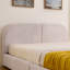 Grand lit moderne avec rangement, cadre en MDF rose, style minimaliste