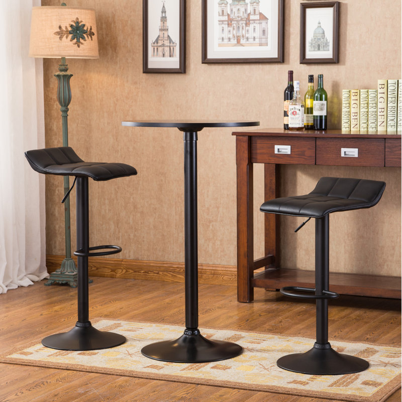 Table de bar ronde avec pieds et base en métal, jumelée à des tabourets de bar réglables en cuir reconstitué pour un ensemble de bar complet