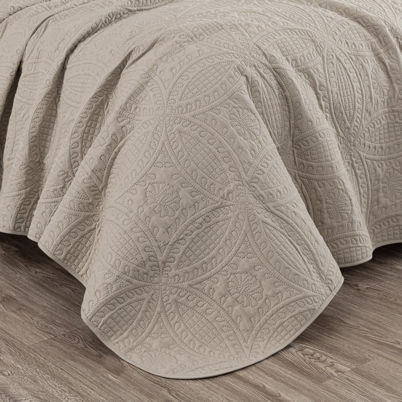 Austin Microfiber Reversible 3-Piece Coverlet / Bedspread Set, Queen Coverlet / Bedspread + 2 Standard Shams, Khaki