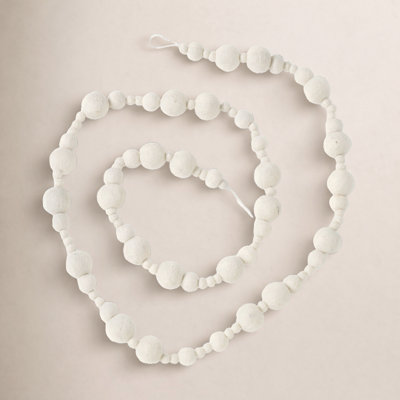White Pom Pom Novelty Garland