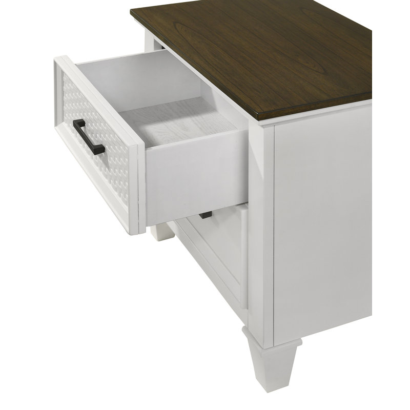 Jonithan Piece Bedroom Set, Queen