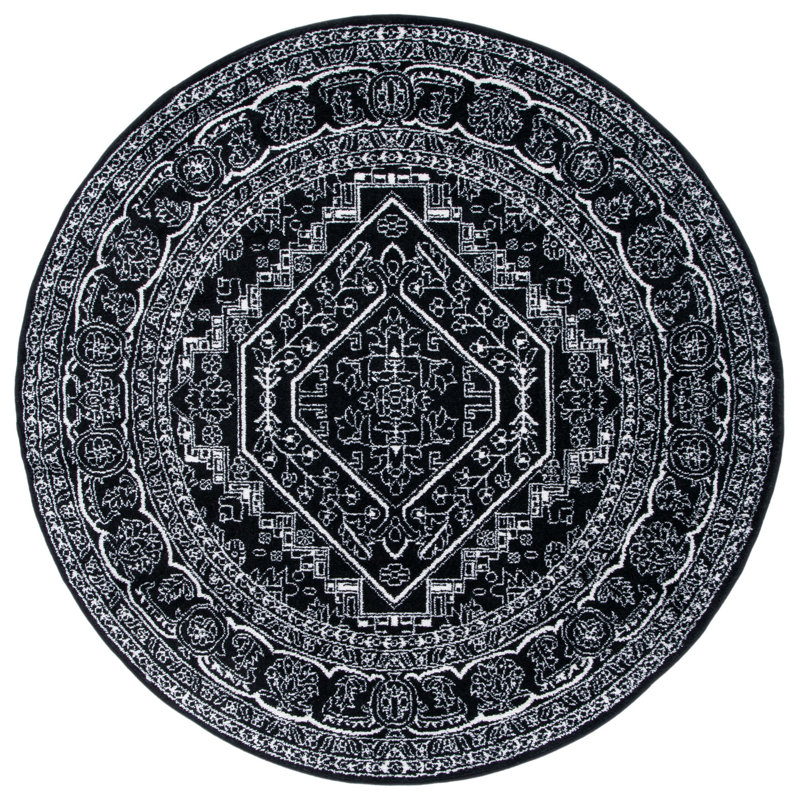 Lesbury Performance Oriental Rug, Round 6'