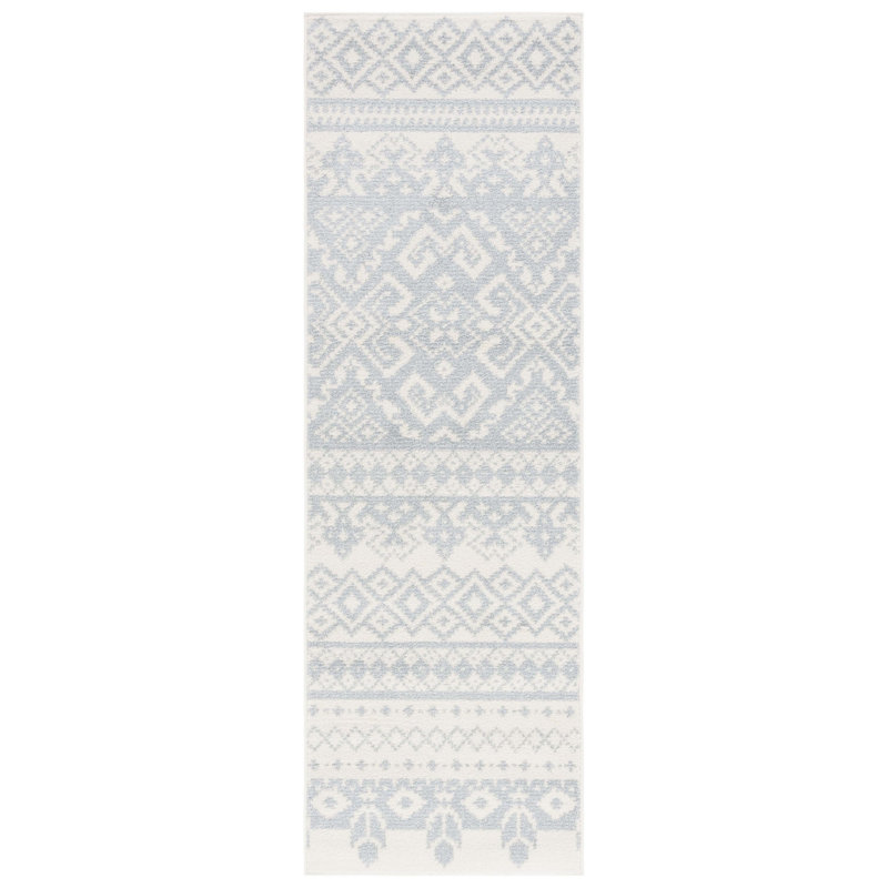 Wynn Southwestern Indoor/Outdoor Rug, Runner 2'6" x 8'