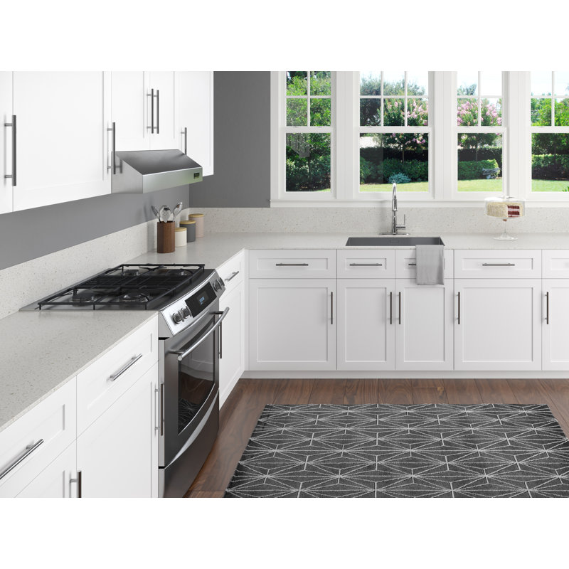 Pull Down Single Handle Kitchen Faucet, Polished Chrome