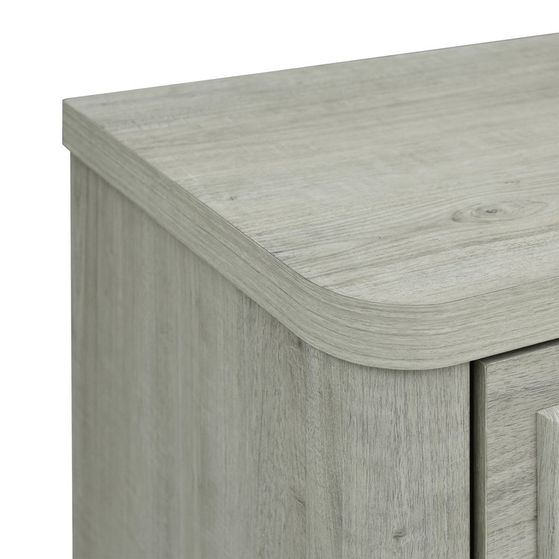 Izzabell Chasteen 3 Drawer Nightstand w/ Charging Station