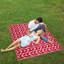 Tapis intérieur / extérieur à motif géométrique rouge / blanc Lyndell-434102060