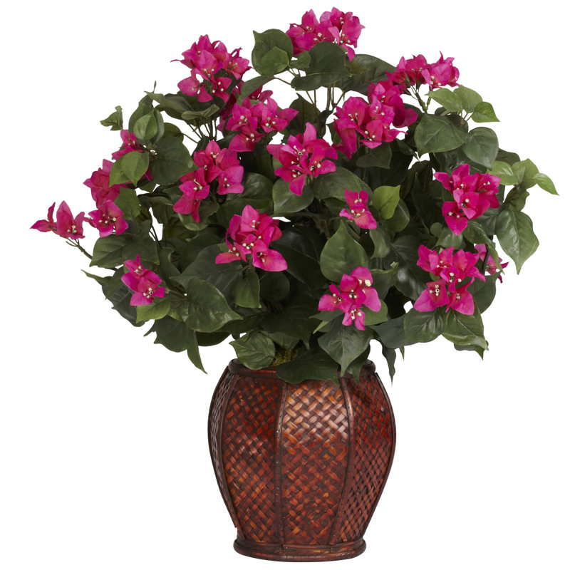 Pièce maîtresse en soie vase