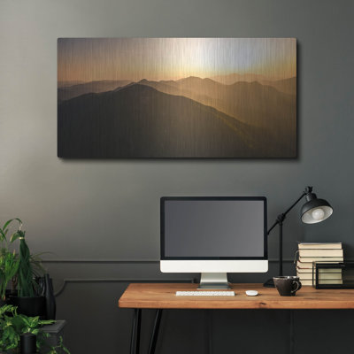 «Sunrise Over The Adirondack High Peaks» par Jonathan Zaartek, art mural en métal, 48 po x 24 po