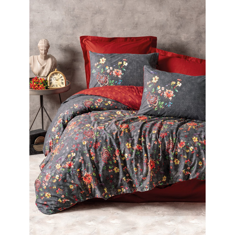 Ensemble de housse de courtepointe simple luxueux Ranforce, rouge clair et gris foncé | 100% coton, housse de couette 61 x 87, taie d'oreiller 31,5 x 31,5 | Impression réactive, lavable à la machine, fermeture à boutons et enveloppes, literie confortable et élégante