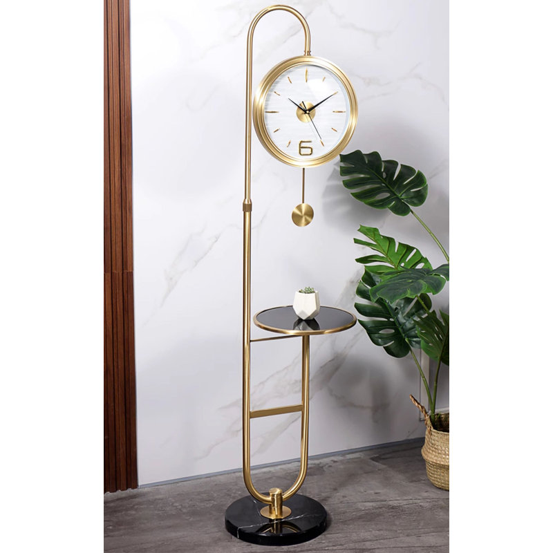 Horloge murale moderne et luxueuse
