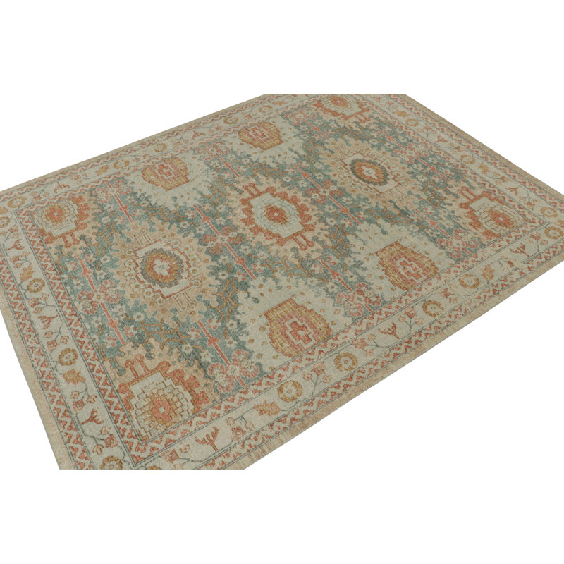 Distressed Homage Hand Knotted Wool Animal Print Area Rug, Rectangle 5' x 7'