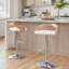 Tabouret de bar réglable avec pivot en métal chromé, bois de zèbre et similicuir blanc avec repose-pieds arrondi en T - ensemble de 3-103063201-103063222