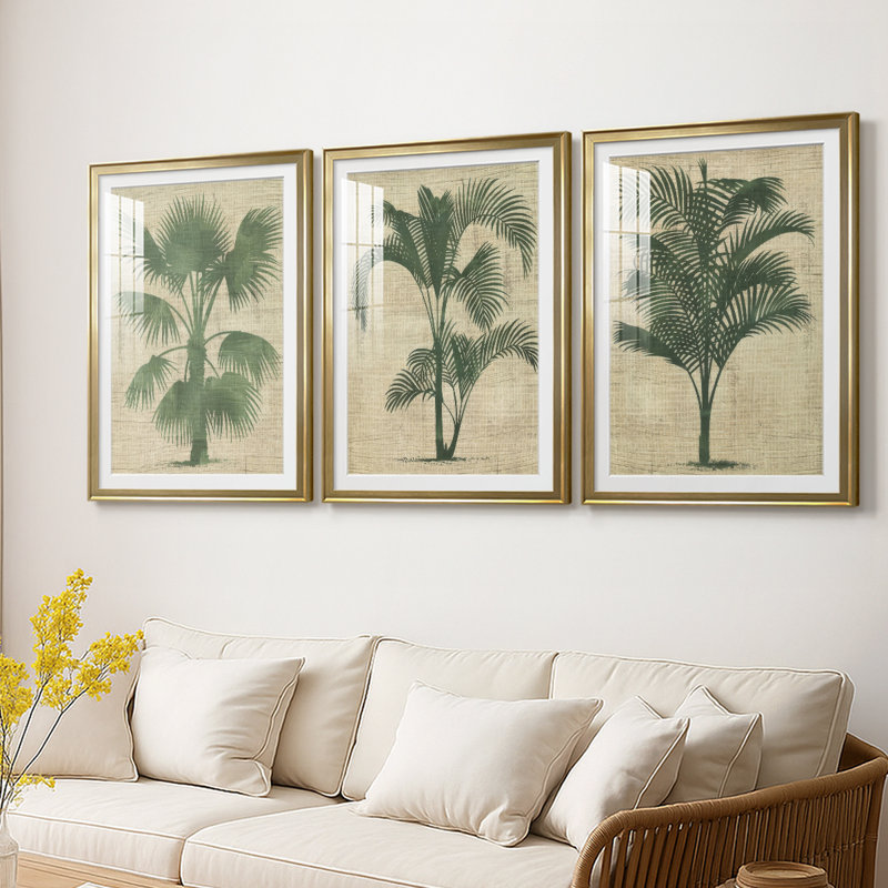 «Burlap Palm Silhouette I», impression encadrée sur mesure de qualité supérieure - 3 pièces, H 30 po x l 63 po, Doré